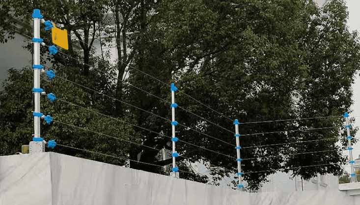 fence-panic-photo